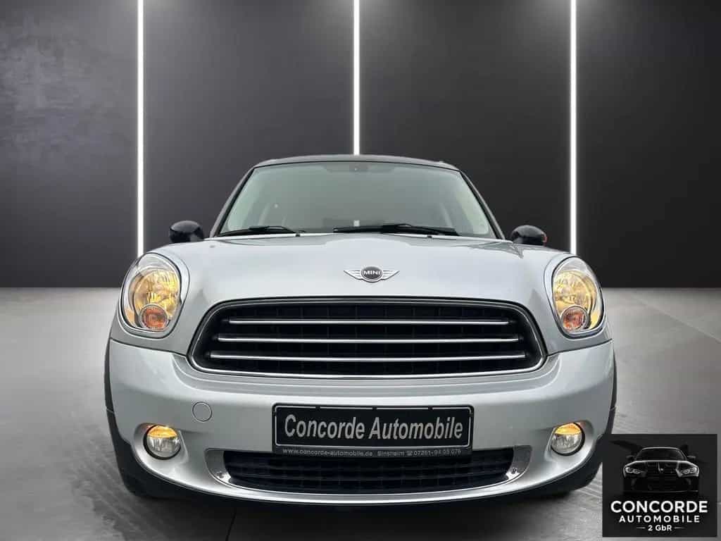 MINI Cooper Countryman/PDC/KLIMA/SHZ/MFL 5 Sitzer 03/2012-photo-1