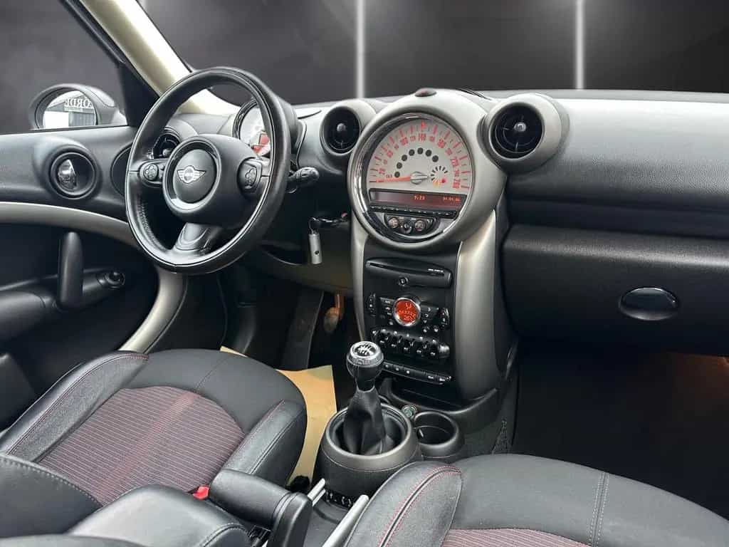 MINI Cooper Countryman/PDC/KLIMA/SHZ/MFL 5 Sitzer 03/2012-photo-15