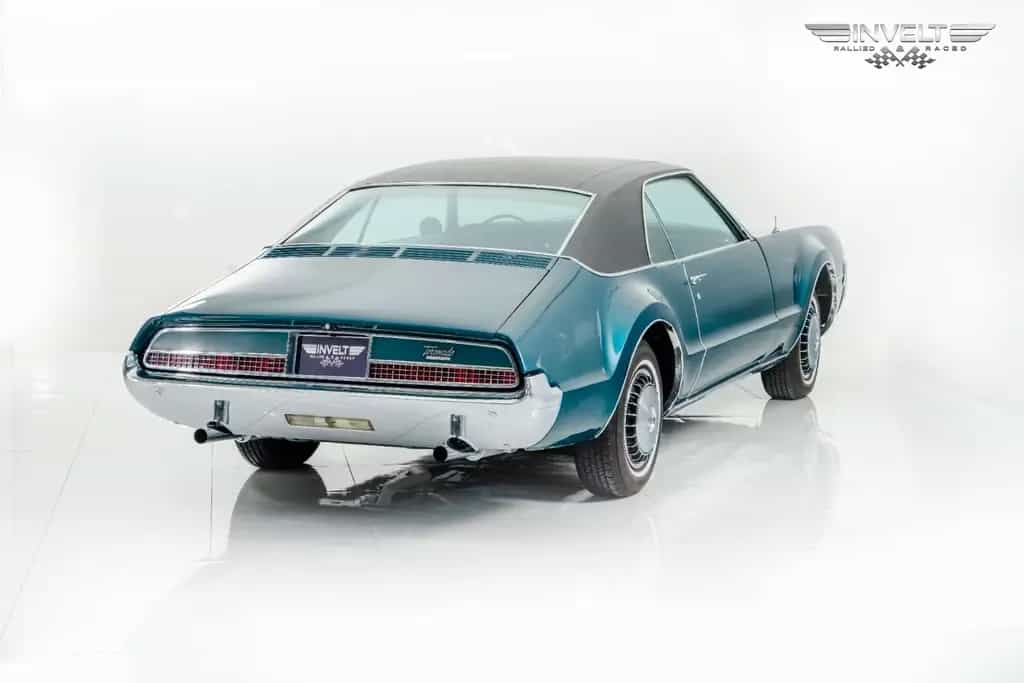 Oldsmobile Toronado 05/1967-photo-4