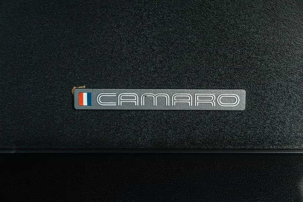 Chevrolet Camaro III Z28 5.0 V8 - CHE00021 01/1992-photo-10