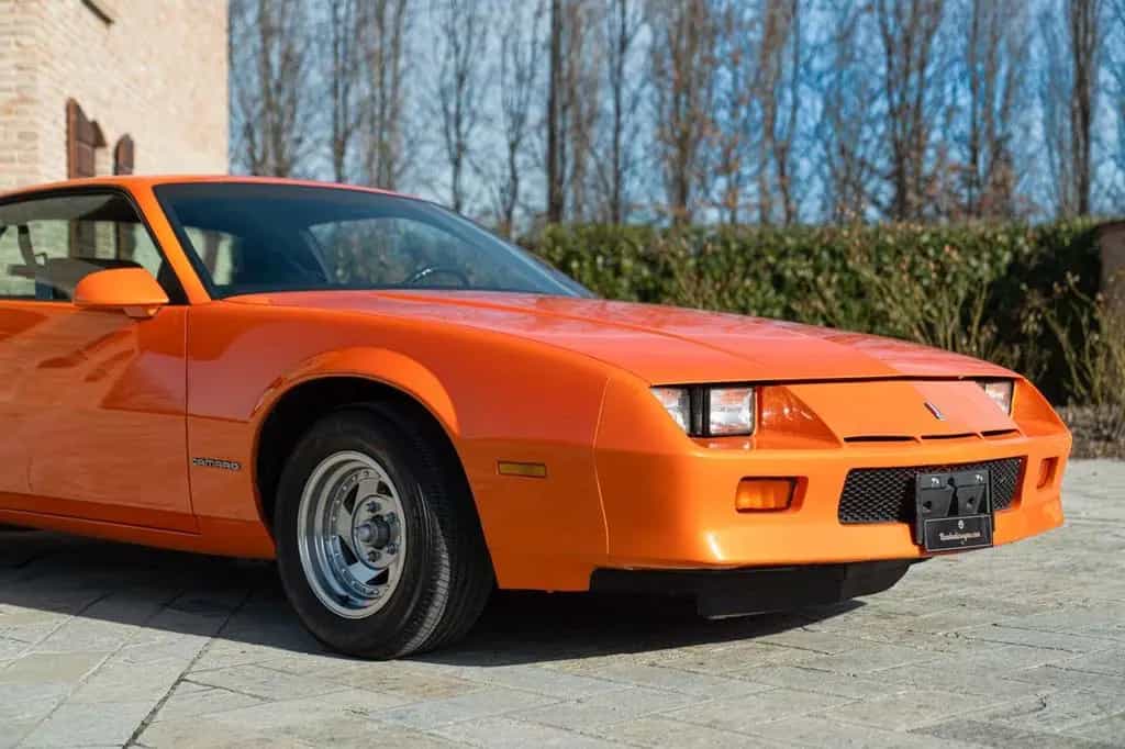 Chevrolet Camaro III Z28 5.0 V8 - CHE00021 01/1992-photo-4
