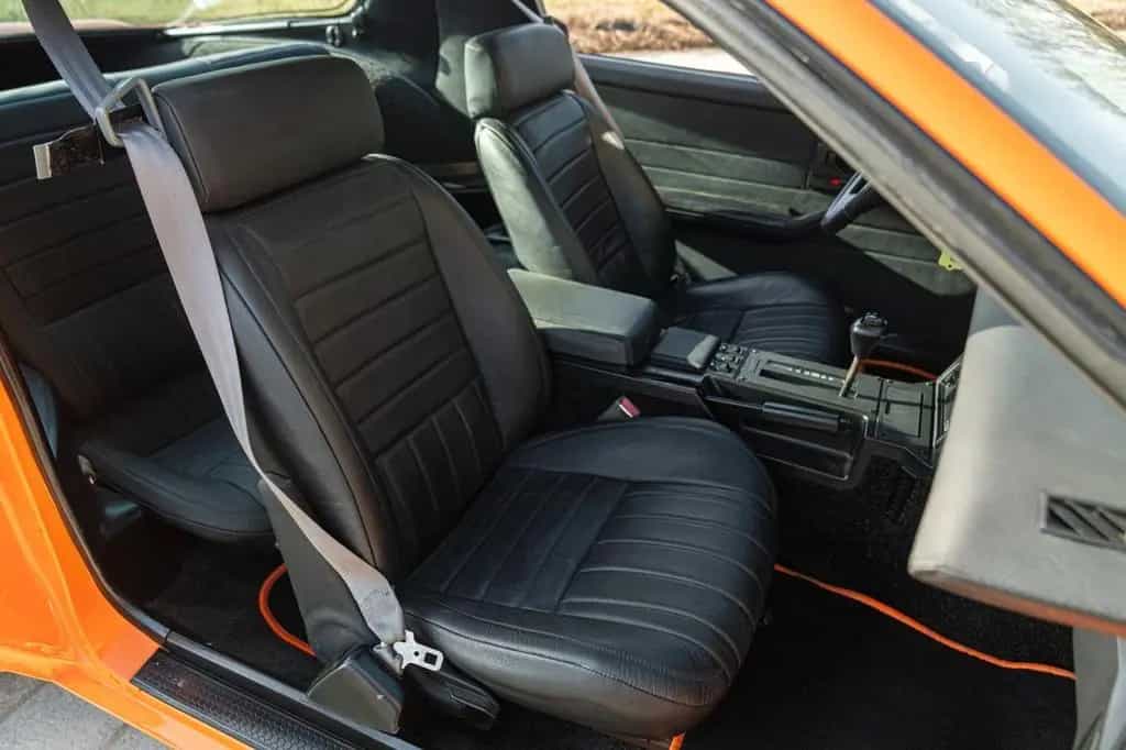 Chevrolet Camaro III Z28 5.0 V8 - CHE00021 01/1992-photo-9