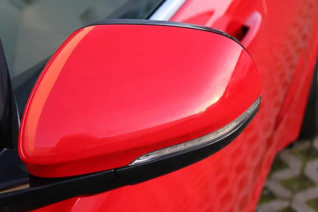 Jaguar XE SE AWD P300 10/2019-photo-8