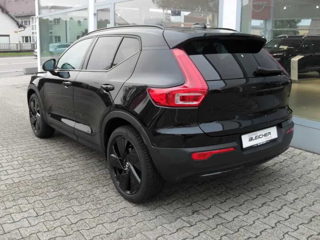 Volvo XC40 B4 Plus Black Edition | 360° | Pamora. 03/2025-photo-10