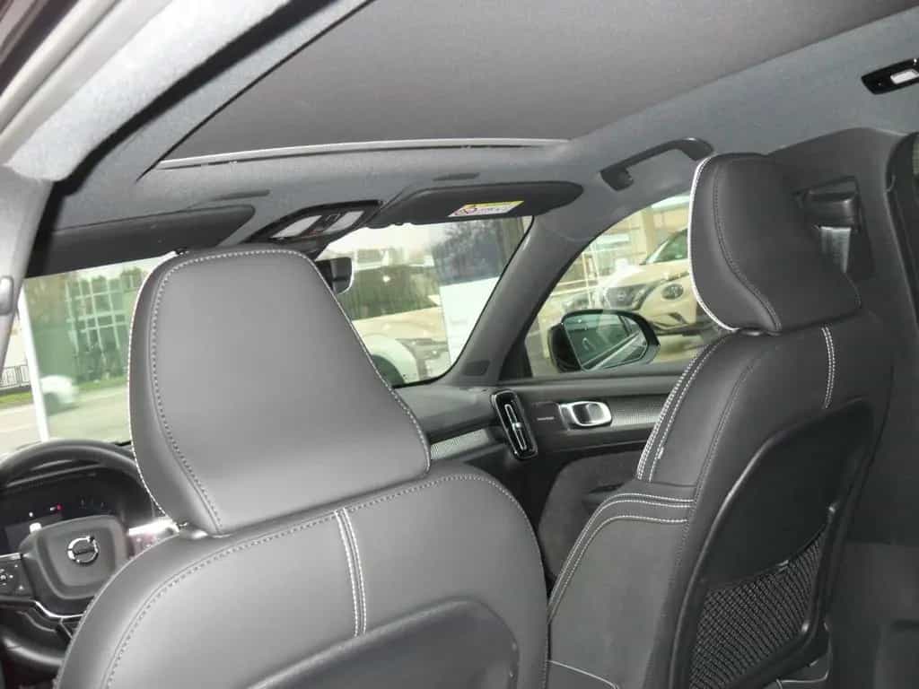 Volvo XC40 B4 Plus Black Edition | 360° | Pamora. 03/2025-photo-19