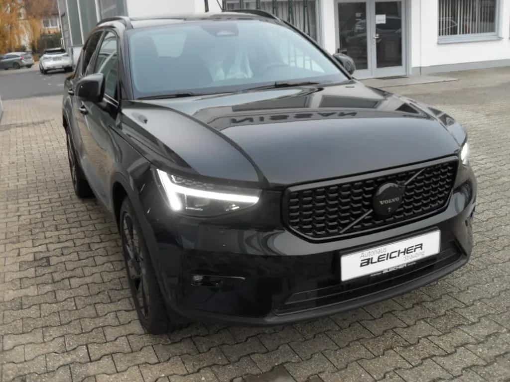 Volvo XC40 B4 Plus Black Edition | 360° | Pamora. 03/2025-photo-2