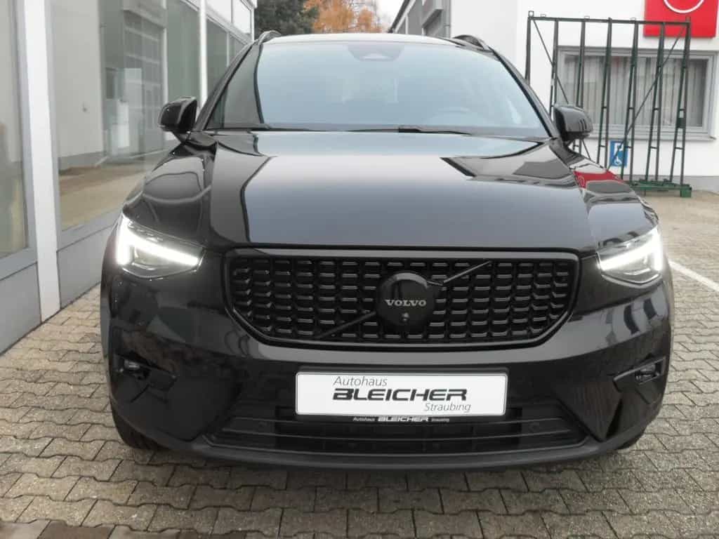Volvo XC40 B4 Plus Black Edition | 360° | Pamora. 03/2025-photo-5