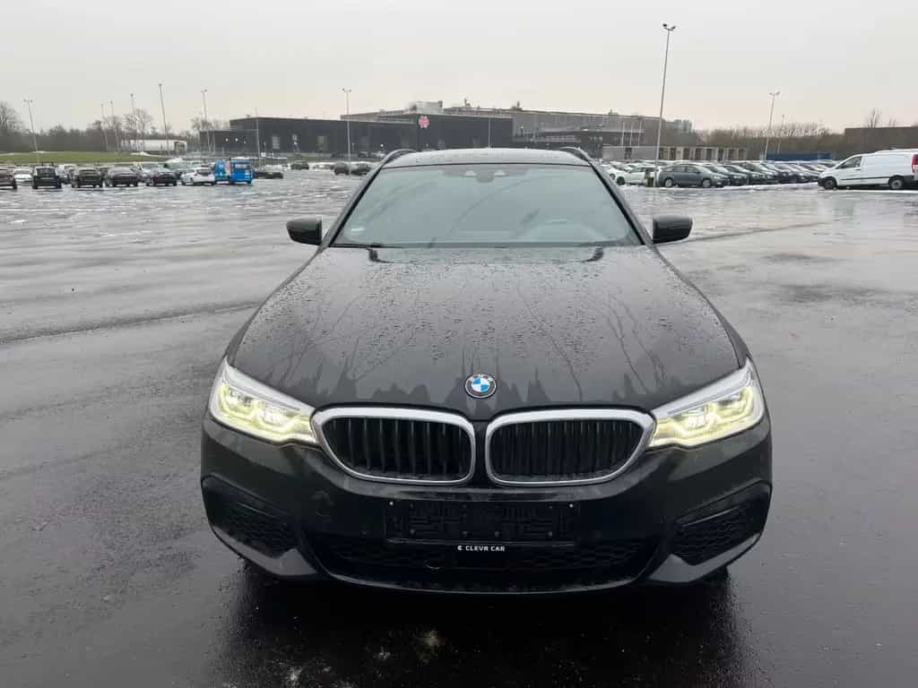 BMW 5 Series 540i Touring 340PS xDrive M-Sport 16544 08/2018-photo-1