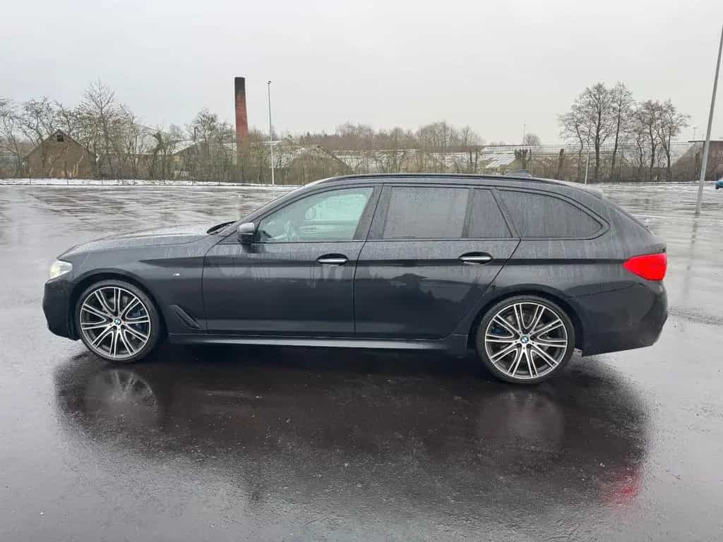 BMW 5 Series 540i Touring 340PS xDrive M-Sport 16544 08/2018-photo-7