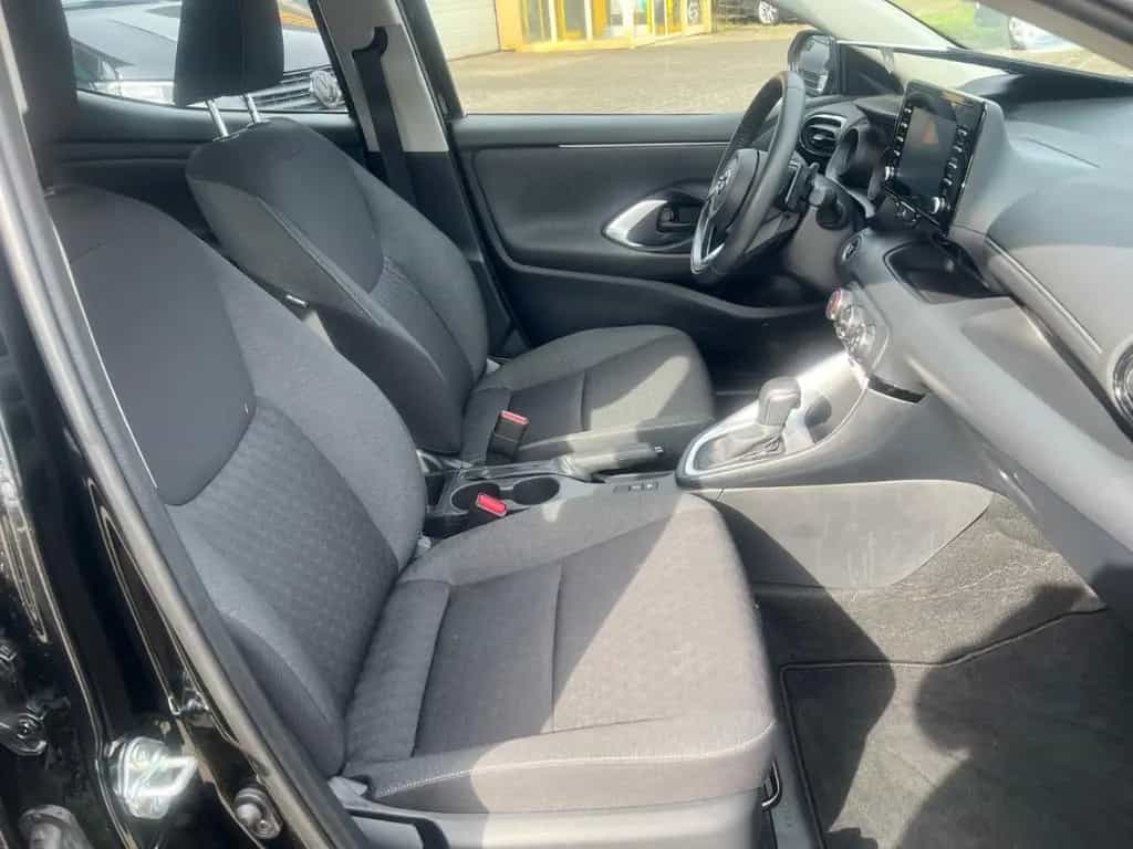 Toyota Yaris 1.5 VVT-iE Automatik Team Deutschland 03/2022-photo-12