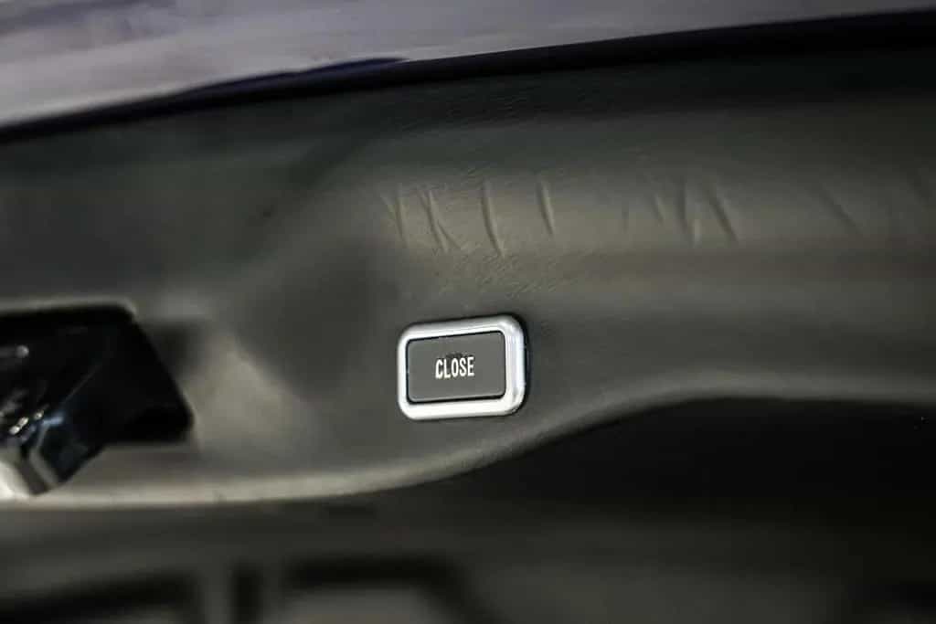 Ferrari FF 6.3 V12|Dealer ondh.|Lift|ventilatie|cruise|S 10/2012-photo-31