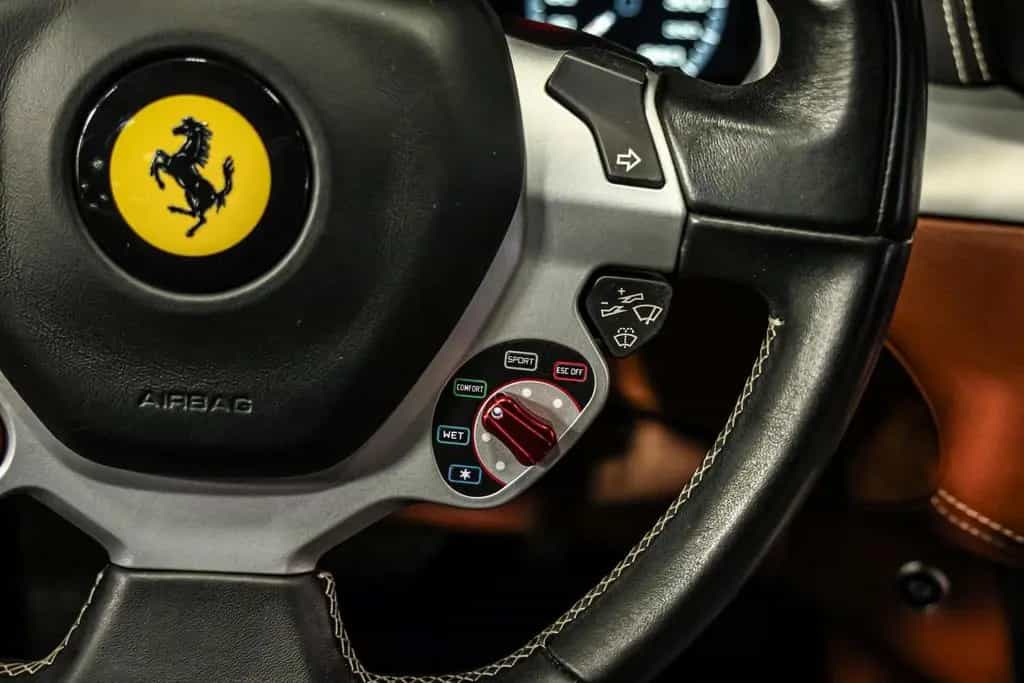 Ferrari FF 6.3 V12|Dealer ondh.|Lift|ventilatie|cruise|S 10/2012-photo-38