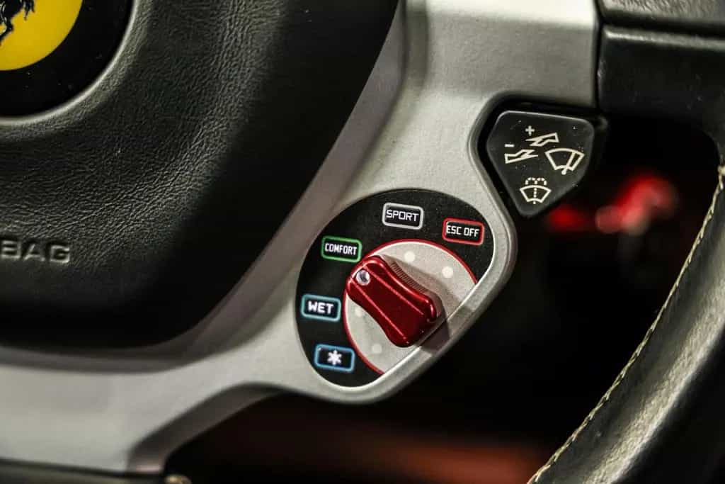 Ferrari FF 6.3 V12|Dealer ondh.|Lift|ventilatie|cruise|S 10/2012-photo-39