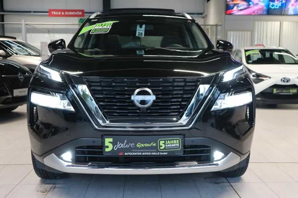 Nissan X-Trail 1.5 VC-T MHEV Tekna Pano HUD Leder Navi 02/2023-photo-2