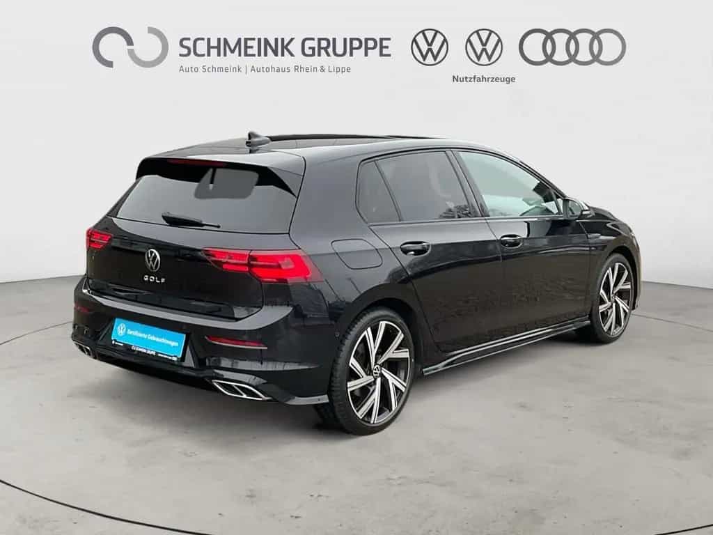 Volkswagen Golf VIII 1.5 TSI R-Line AHK Kamera Pano 01/2021-photo-4