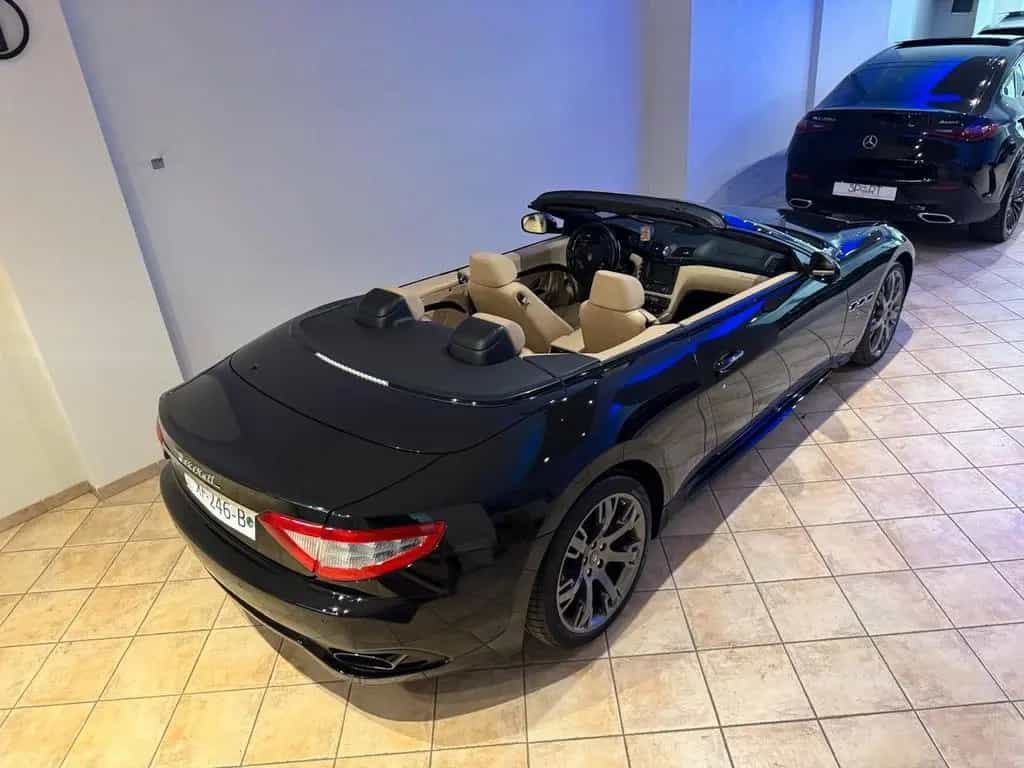 Maserati GranCabrio Sport 4.7 V8 08/2012-photo-12