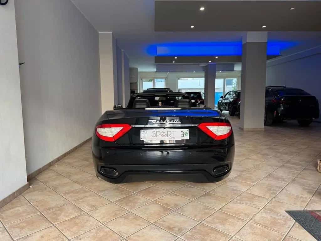 Maserati GranCabrio Sport 4.7 V8 08/2012-photo-13