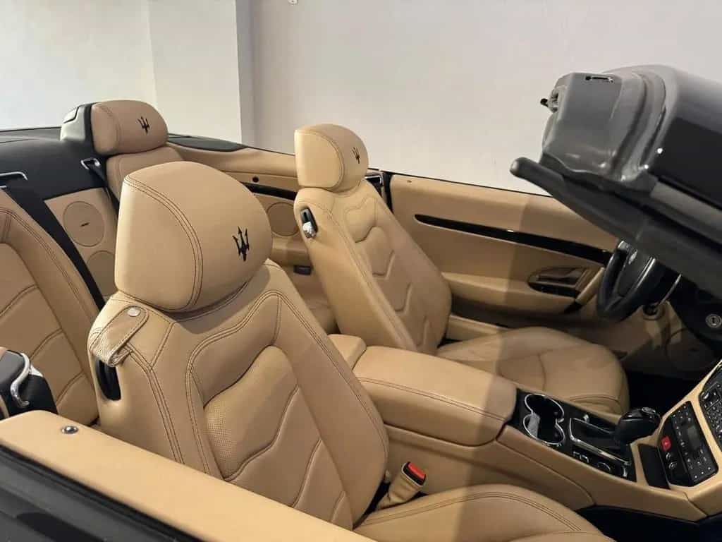 Maserati GranCabrio Sport 4.7 V8 08/2012-photo-14