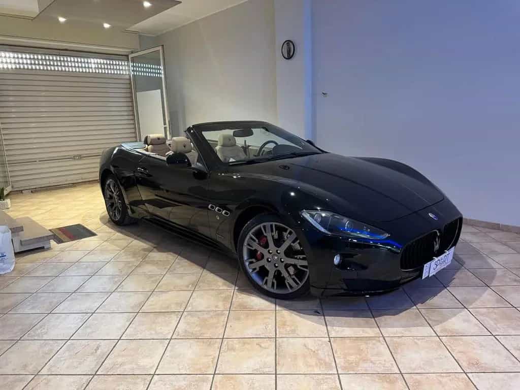 Maserati GranCabrio Sport 4.7 V8 08/2012-photo-2
