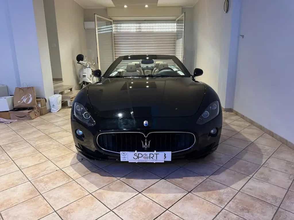 Maserati GranCabrio Sport 4.7 V8 08/2012-photo-5