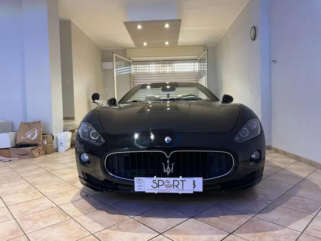 Maserati GranCabrio Sport 4.7 V8 08/2012-photo-6