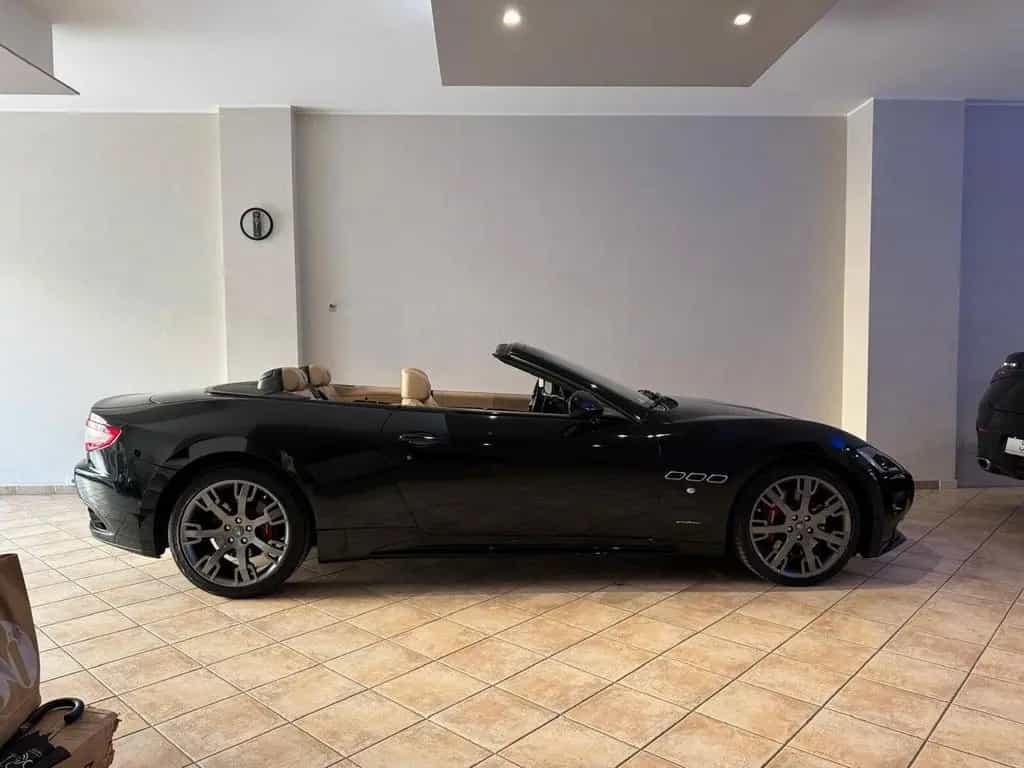 Maserati GranCabrio Sport 4.7 V8 08/2012-photo-7