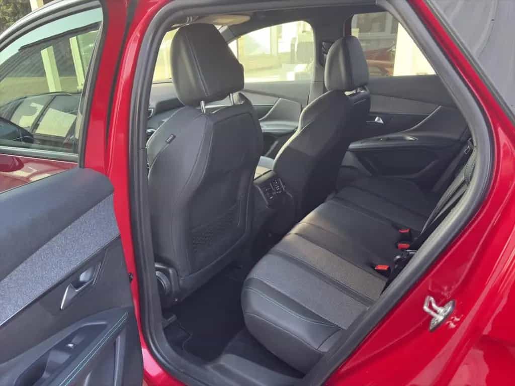 Peugeot 3008 PureTech 130 EAT8 Allure Pack Navi 11/2023-photo-25