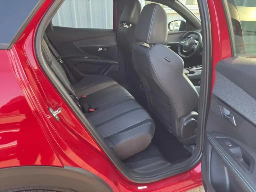 Peugeot 3008 PureTech 130 EAT8 Allure Pack Navi 11/2023-photo-27