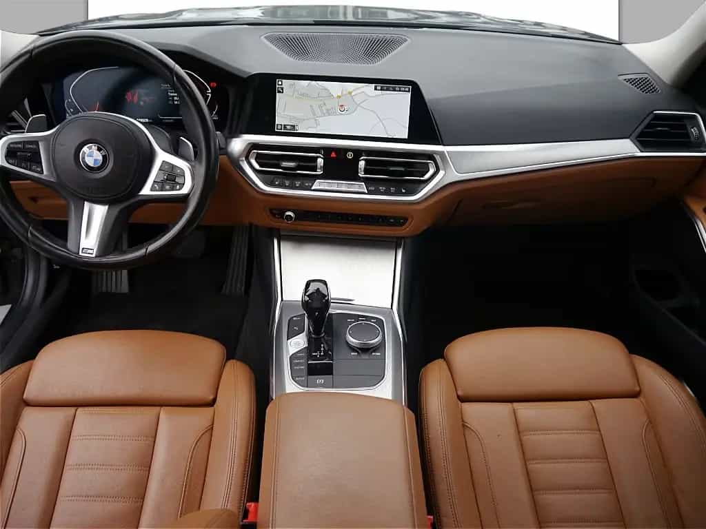 BMW 320 d Lim. Sport Line A. +RFK-LIVE PROF.+DAB 06/2021-photo-3