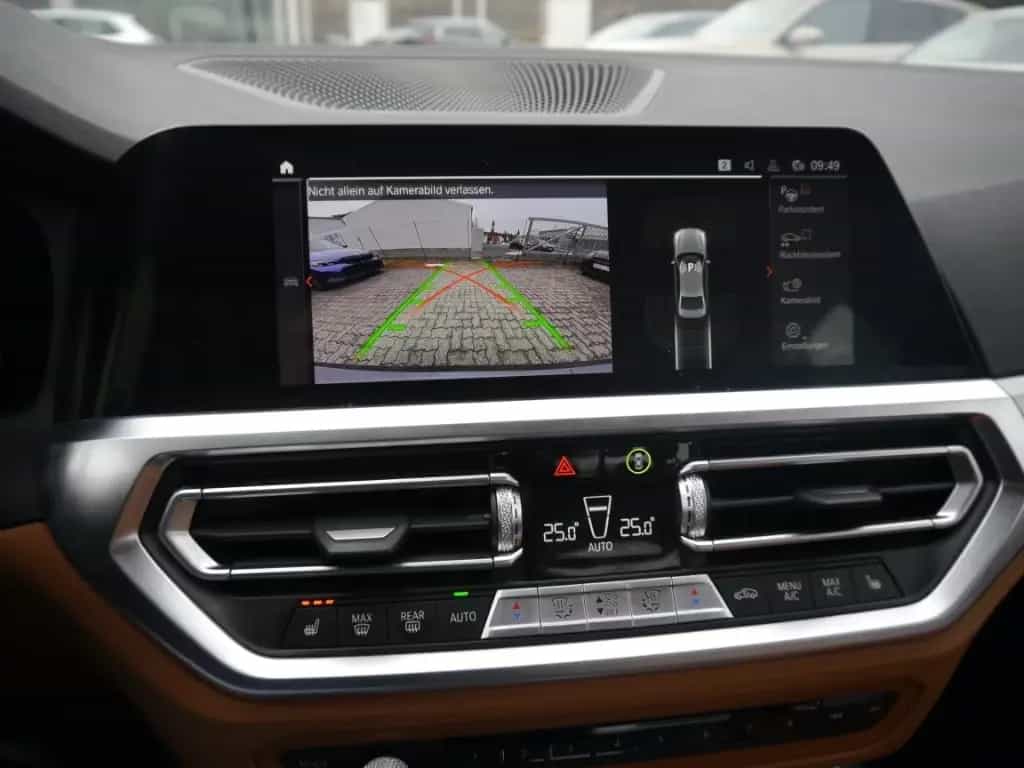 BMW 320 d Lim. Sport Line A. +RFK-LIVE PROF.+DAB 06/2021-photo-7