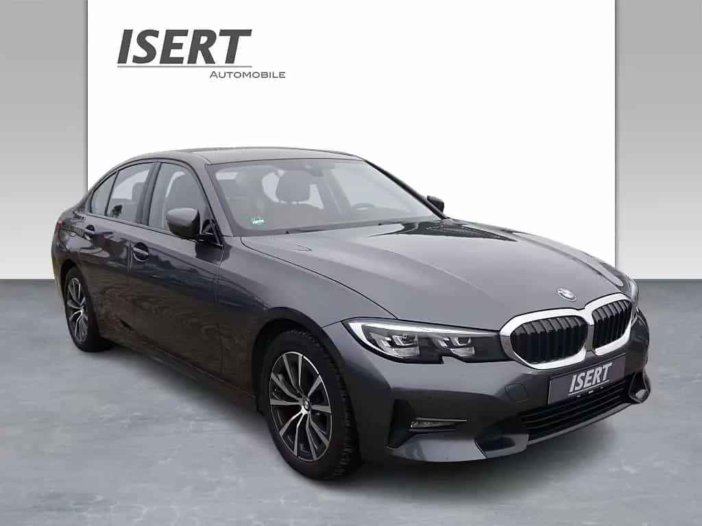 BMW 320 d Lim. Sport Line A. +RFK-LIVE PROF.+DAB 06/2021-photo-8