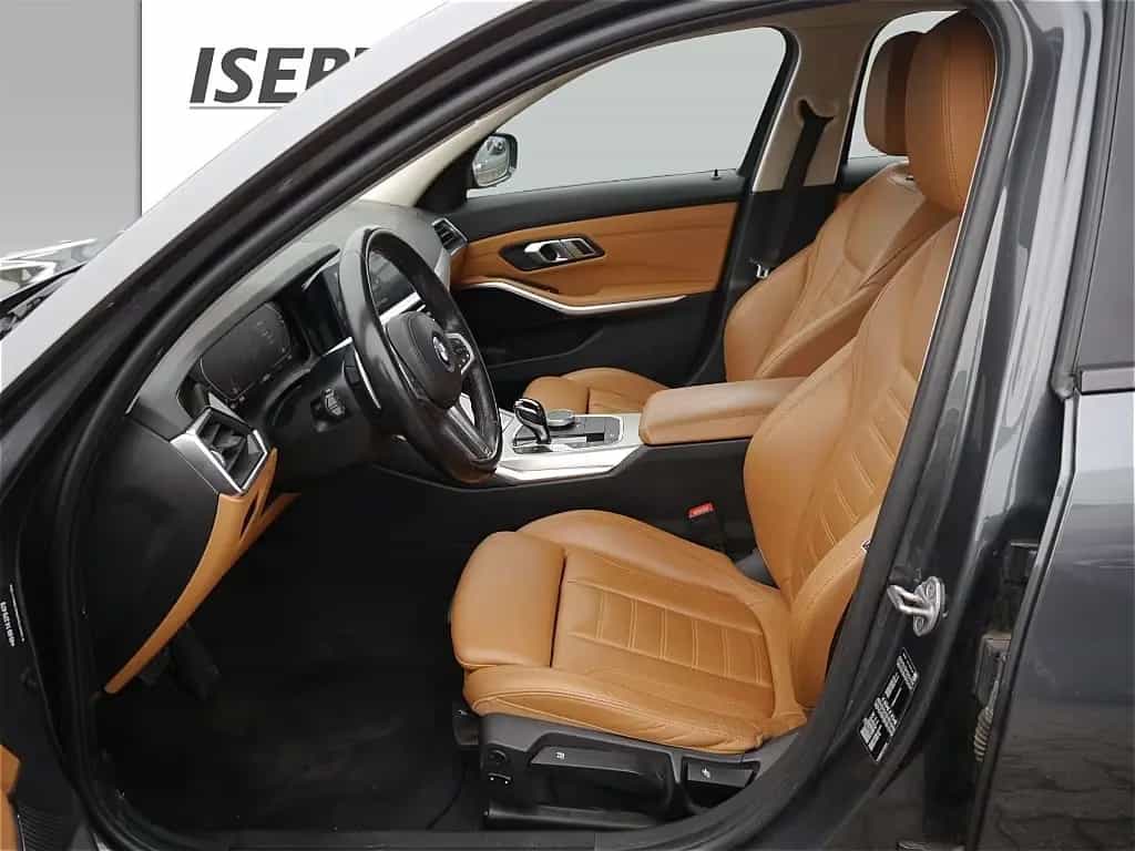 BMW 320 d Lim. Sport Line A. +RFK-LIVE PROF.+DAB 06/2021-photo-4