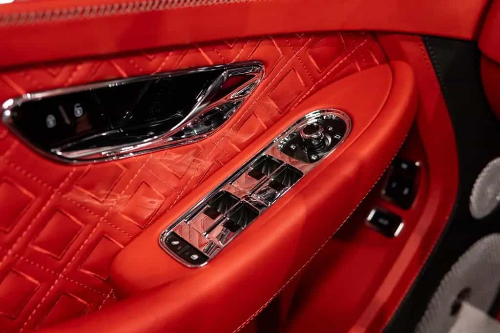 Bentley Continental GT S°NIGHT°HUD°PANO°MATRIXLED°MASS° 03/2023-photo-12