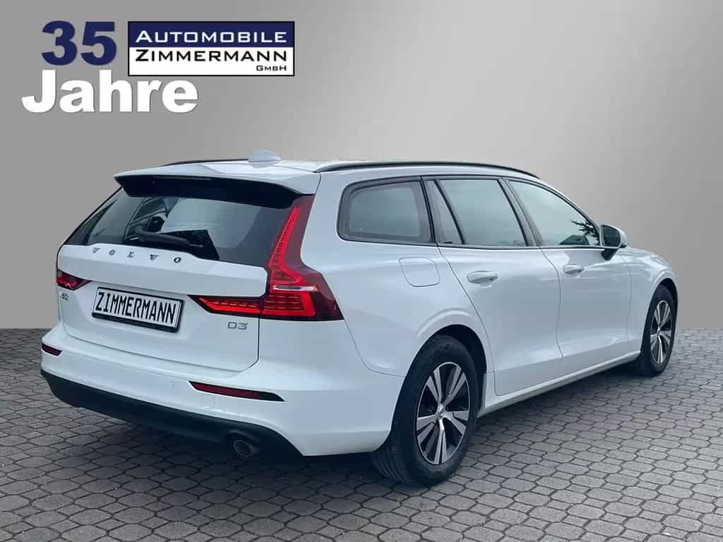 Volvo V60 Kombi Momentum Core*Buisness*CarPlay*1.Hand* 07/2020-photo-5