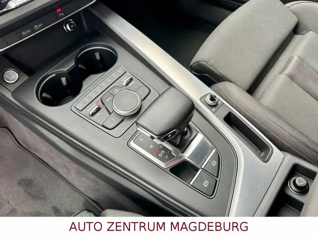 Audi A4 Avant 35 TDI Sport*LED*NAVI*S-LINE*AUTOMATIK* 08/2019-photo-24