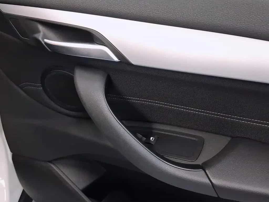 BMW X1 xDrive 18d Advantage,1.Hand,Navi,Tempo,S-Heft 12/2019-photo-9