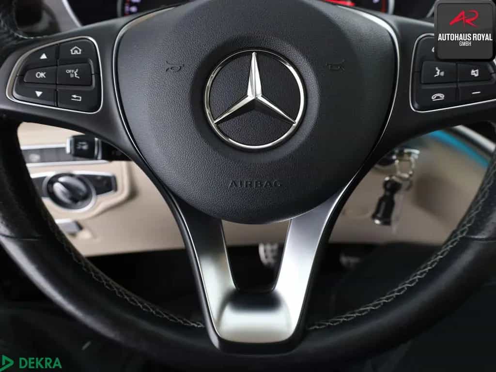 Mercedes-Benz V-Class 220 d LANG 6 SITZE PANO,BURMESTER,STANDHEIZUNG 02/2018-photo-17