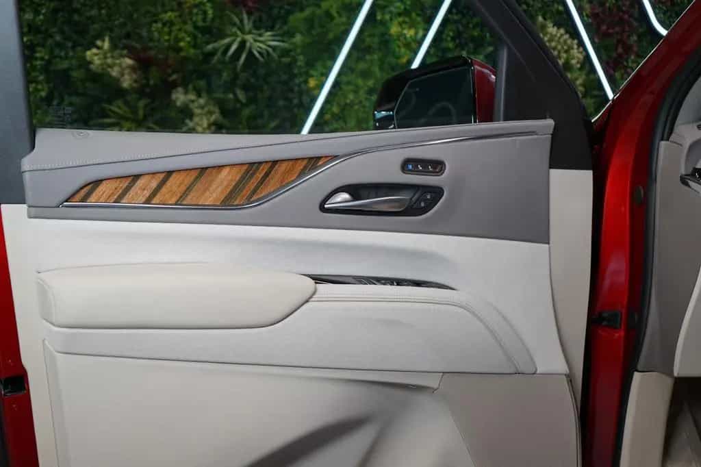 Cadillac Escalade *ESV*NIGHT-V*PANO*HUD*AKG*103.719€ NETTO 01/2026-photo-11