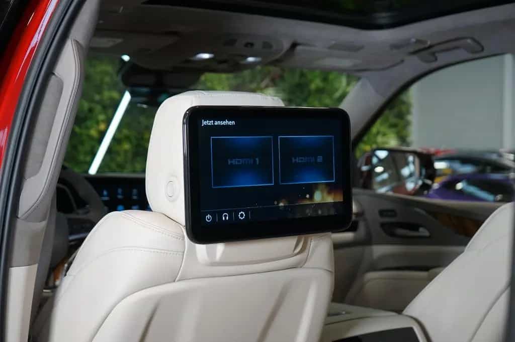 Cadillac Escalade *ESV*NIGHT-V*PANO*HUD*AKG*103.719€ NETTO 01/2026-photo-19