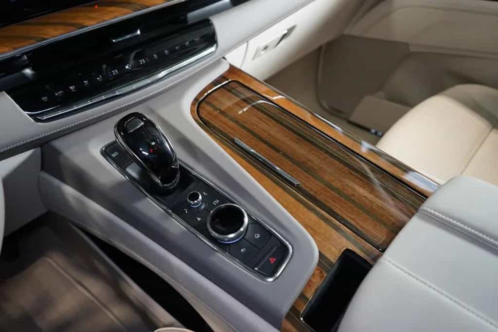 Cadillac Escalade *ESV*NIGHT-V*PANO*HUD*AKG*103.719€ NETTO 01/2026-photo-31