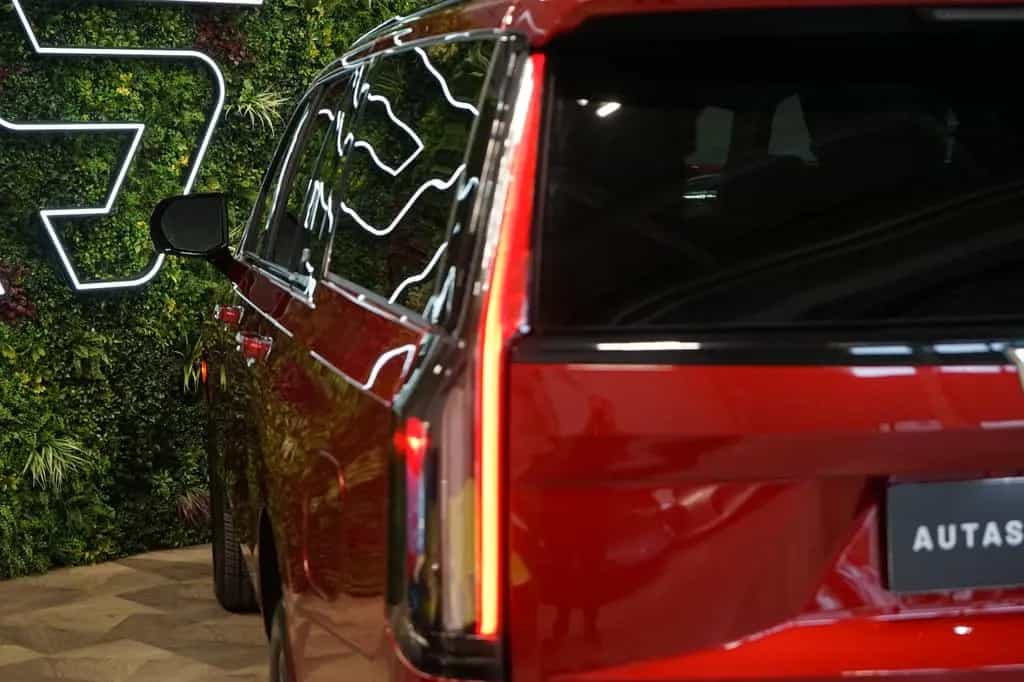 Cadillac Escalade *ESV*NIGHT-V*PANO*HUD*AKG*103.719€ NETTO 01/2026-photo-9