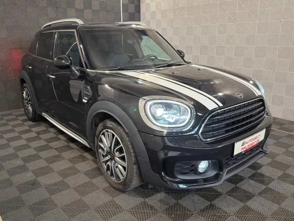 MINI One Countryman One D*JCW*LED-H&K-SHZ-TEMP-PDC 03/2019-photo-0