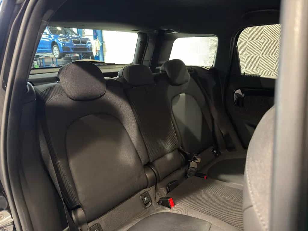 MINI One Countryman One D*JCW*LED-H&K-SHZ-TEMP-PDC 03/2019-photo-13