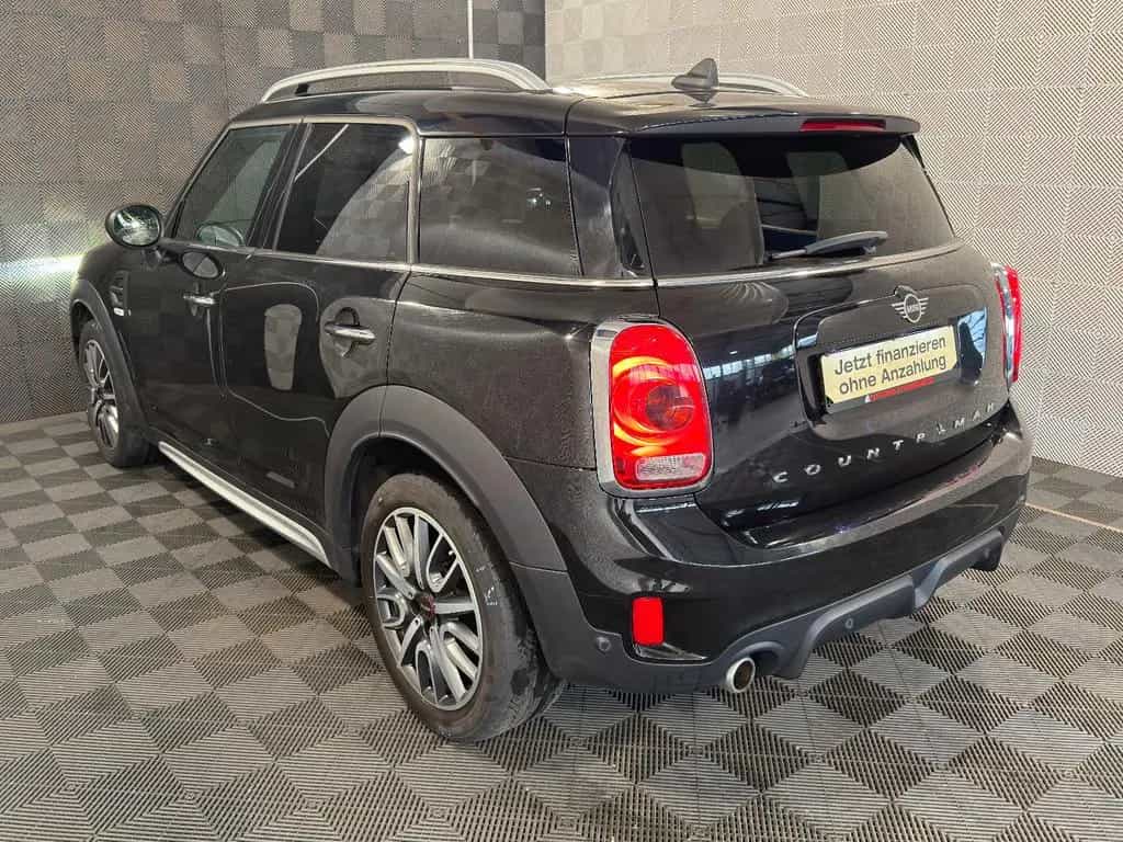 MINI One Countryman One D*JCW*LED-H&K-SHZ-TEMP-PDC 03/2019-photo-2