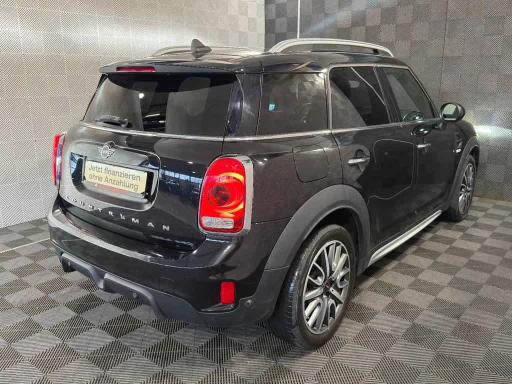 MINI One Countryman One D*JCW*LED-H&K-SHZ-TEMP-PDC 03/2019-photo-3