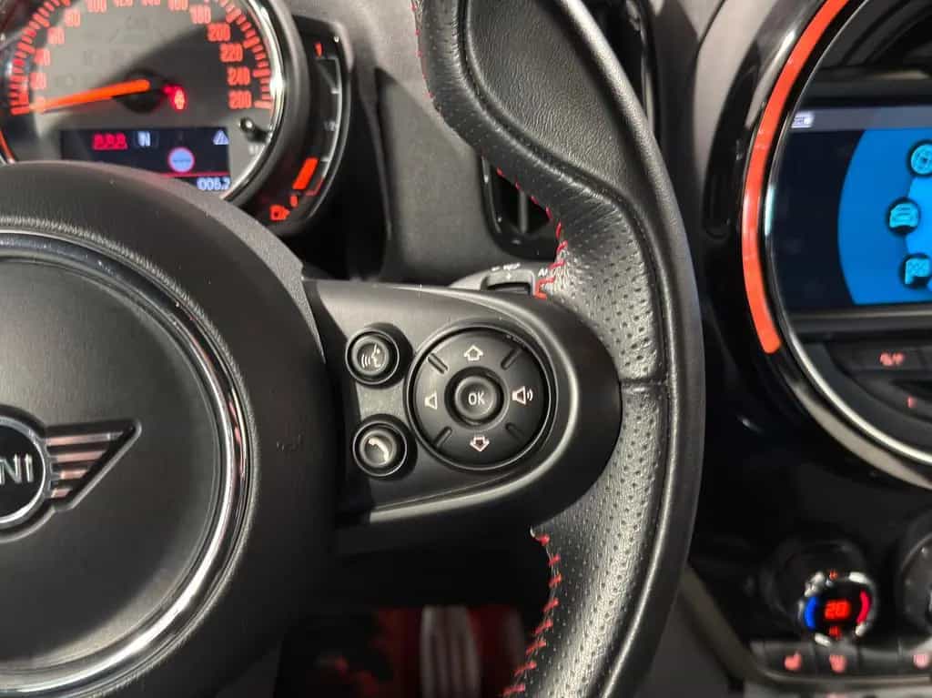 MINI One Countryman One D*JCW*LED-H&K-SHZ-TEMP-PDC 03/2019-photo-30