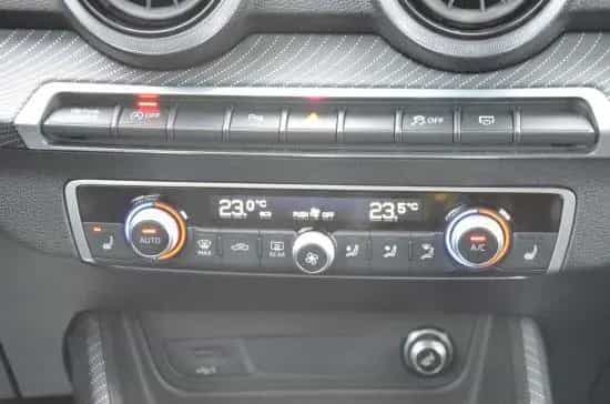 Audi Q2 35 2.0 TDI S line quattro Matrix LED Navi Rüc 03/2021-photo-13