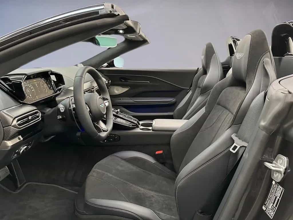 Aston Martin Vantage Roadster | Epsilon Black | Int. CF | B&W null-photo-5