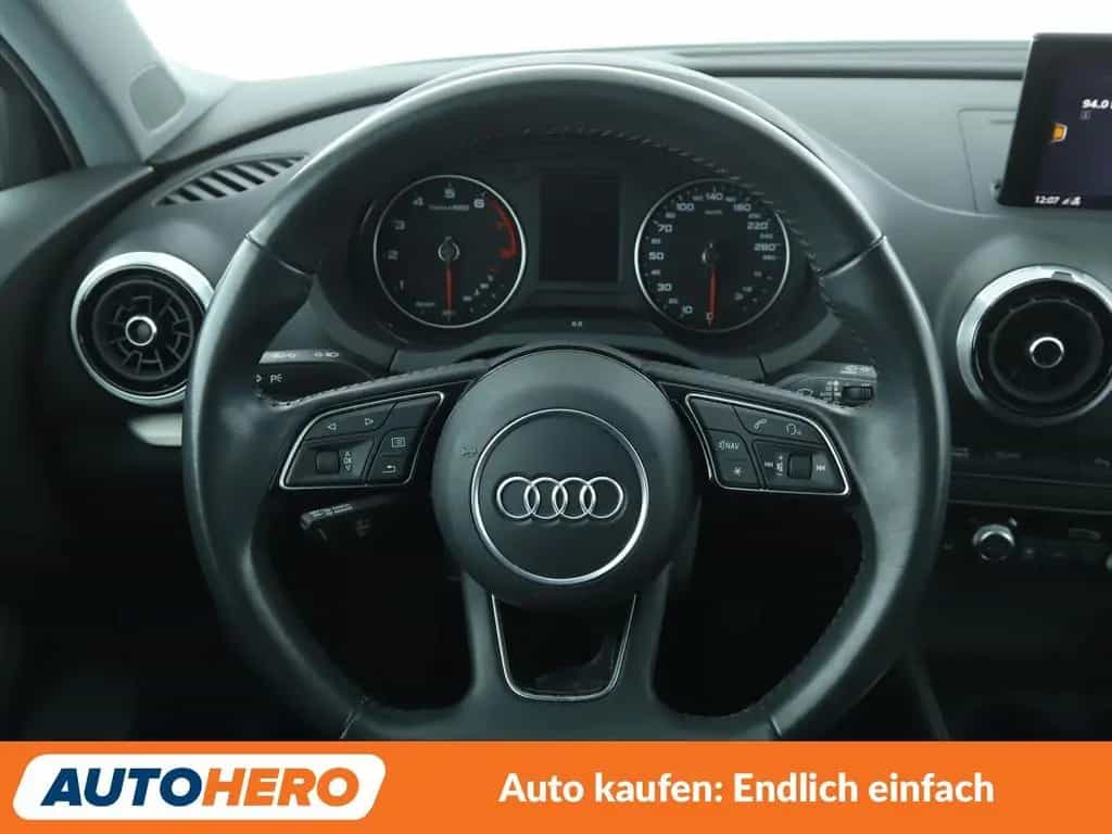 Audi A3 Limousine 35 TFSI Sport Aut.*LED*NAVI*TEMPO* 07/2019-photo-17