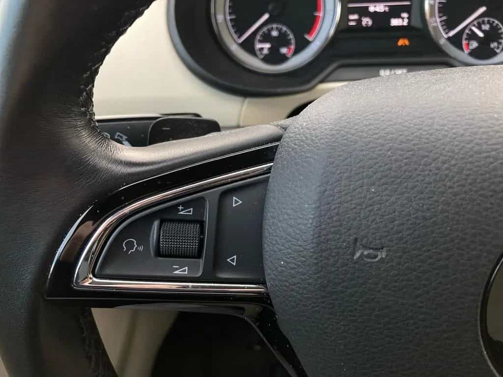 Skoda Octavia Combi 1.8TSI LED.DSG.AMBIENTE.ParkA.KAM. 06/2017-photo-26